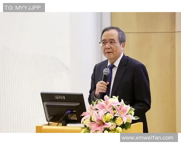 重庆足球队耐力分析与战术调整的深度探讨与展望